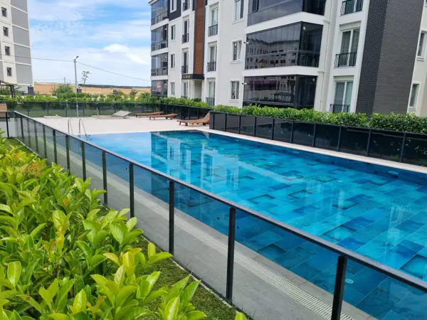 ÇORLU| EVEREST LİFE 1 SİTESİNDE KİRALIK SIFIR 1+1 BAHÇE KATI DAİRE fotoğraf 2
