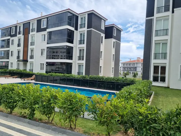ÇORLU| EVEREST LİFE 1 SİTESİNDE KİRALIK SIFIR 1+1 BAHÇE KATI DAİRE fotoğraf 25