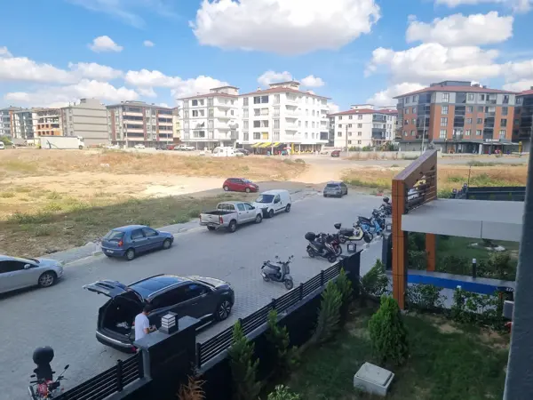 ÇORLU ROYAL EMLAK'TAN UYSAL GARDENiYA REZİDANSTA KİRALIK 1+1  DAİRE fotoğraf 1