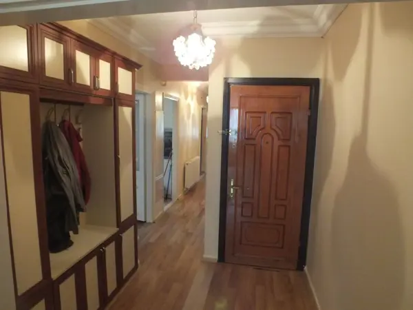 ÇORLU ROYAL EMLAKTAN BAHÇELİEVLERDE KİRALIK 3+1 KOMBİLİ DAİRE
