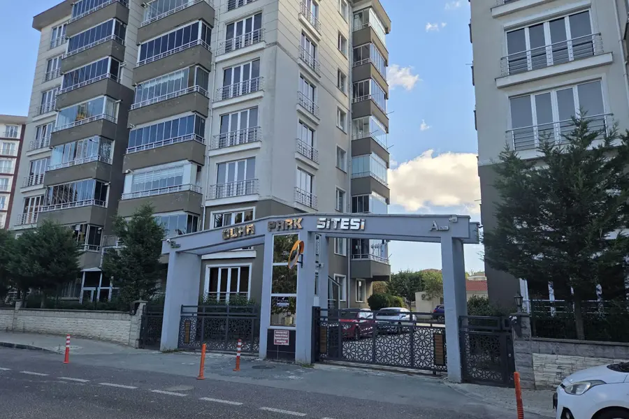 HÜRRİYET MAH.PİNAHAS ORTAOKULU YANI 3+1 KİRALIK DAİRE fotoğraf 1