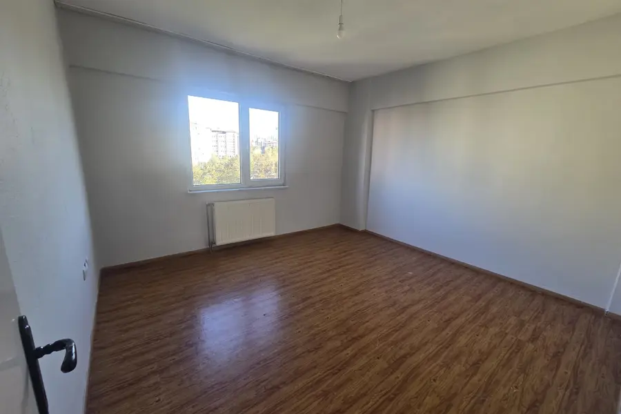 BELEDİYE KONUTLARI AYDEDE SİTESİNDE KİRALIK DAİRE fotoğraf 10