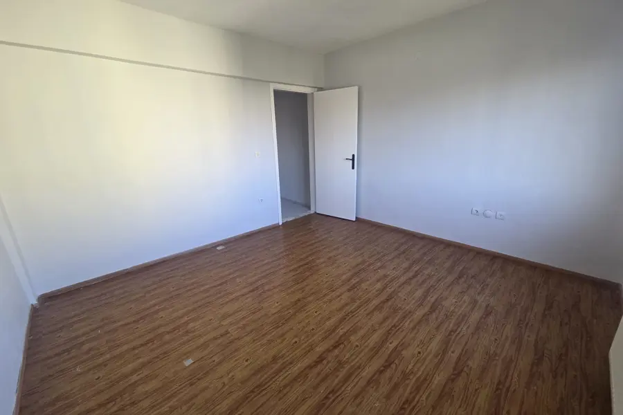 BELEDİYE KONUTLARI AYDEDE SİTESİNDE KİRALIK DAİRE fotoğraf 9