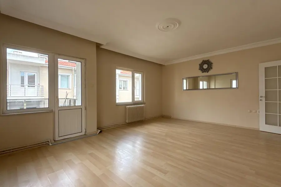 ÇORLU MUHİTTİN MAHALLESİNDE KİRALIK 3+1 DAİRE fotoğraf 9