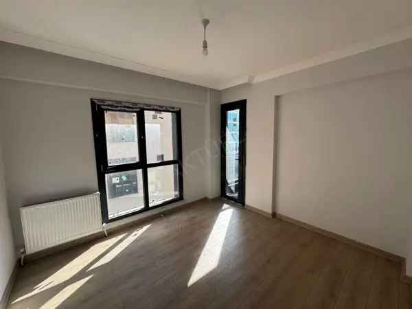 HÜRRİYET MAHALLESİNDE SATILIK SIFIR İSKANLI 1+1 DAİRE fotoğraf 9