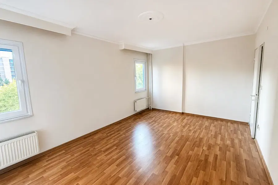 EMLAK KONUTLARI 1. KISIMDA 3.KAT NET 140 m² MASRAFSIZ 3+1 KİRALIK DAİRE fotoğraf 12