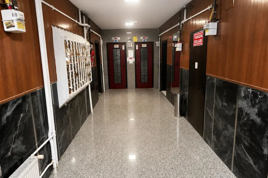 EMLAK KONUTLARI 1. KISIMDA 3.KAT NET 140 m² MASRAFSIZ 3+1 KİRALIK DAİRE fotoğraf 15