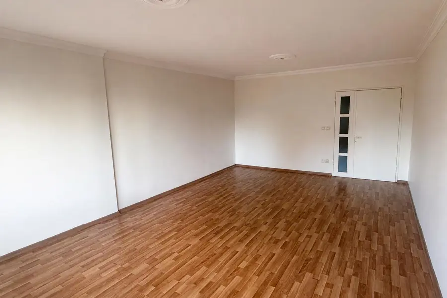EMLAK KONUTLARI 1. KISIMDA 3.KAT NET 140 m² MASRAFSIZ 3+1 KİRALIK DAİRE fotoğraf 6