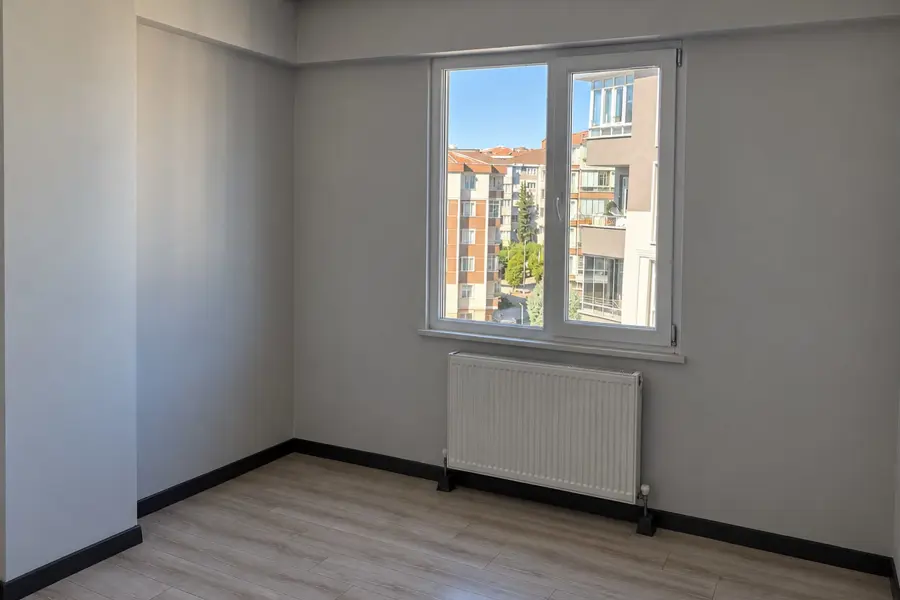 2+1 KİRALIK DAİRE MUHİTTİN MAH.BÜLENT ECEVİT BULVARI ÜZERİ | 4 YILLIK | ASANSÖRLÜ | OTOPARKLI fotoğraf 9